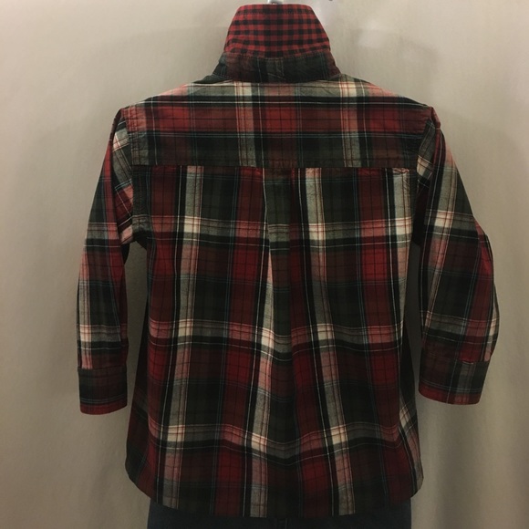 PLACE Red Wht Blck Plaid Versatile Button Up 🏆 - Picture 7 of 8